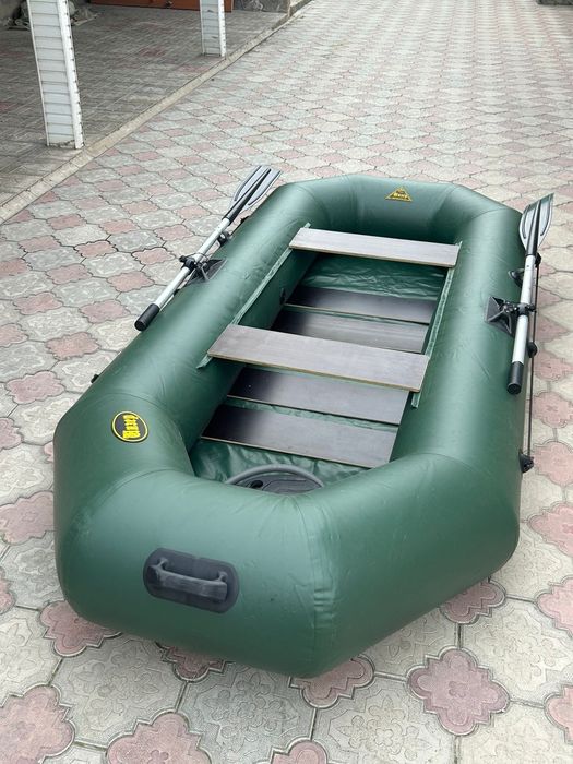 Продам лодку 2 местная