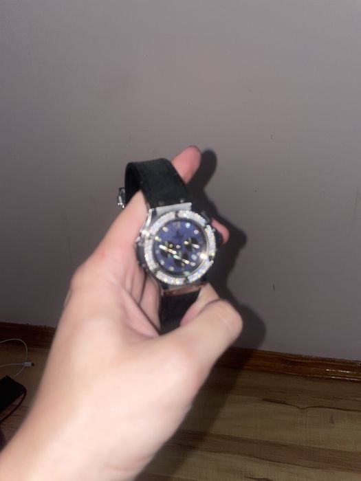 Продам Часы Hublot