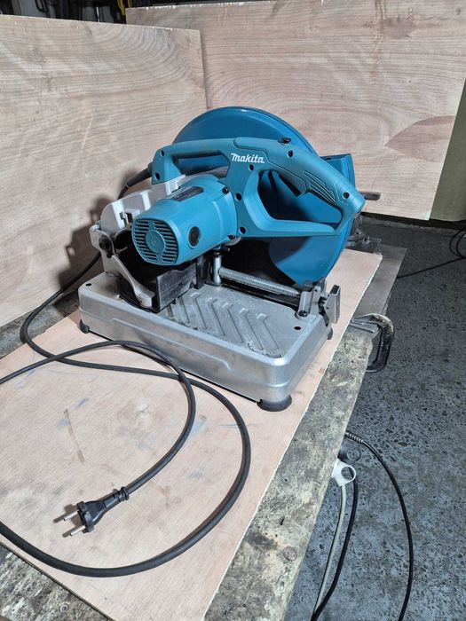 Debitator Metal Makita LW 1400 , 2200 w