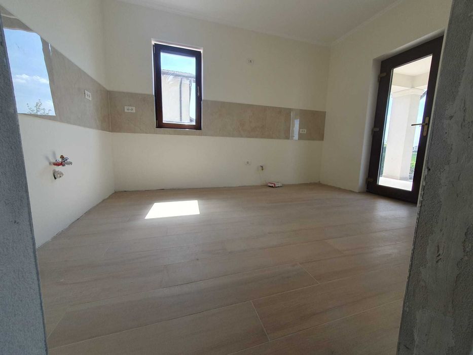 DUPLEX , proprietar, bucatarie inchisa,zona Creanga Mures
