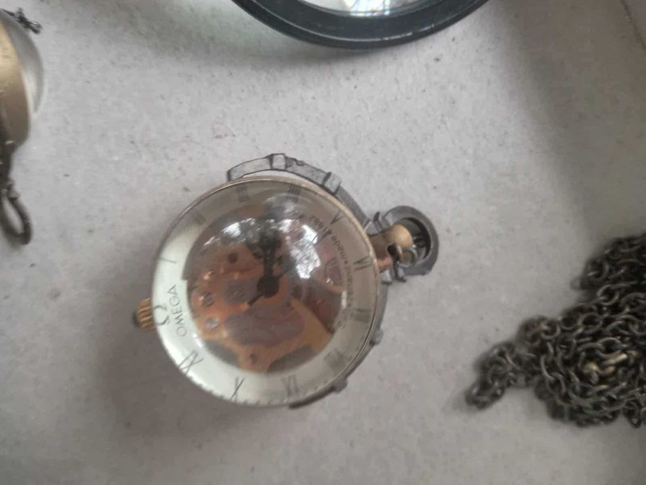 Часовници антики