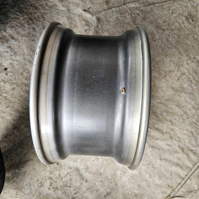 2 Нови джанти MAN/Mercedes 22.5 цола с 8 отвора 22.5x11.75 IS120 TPMS