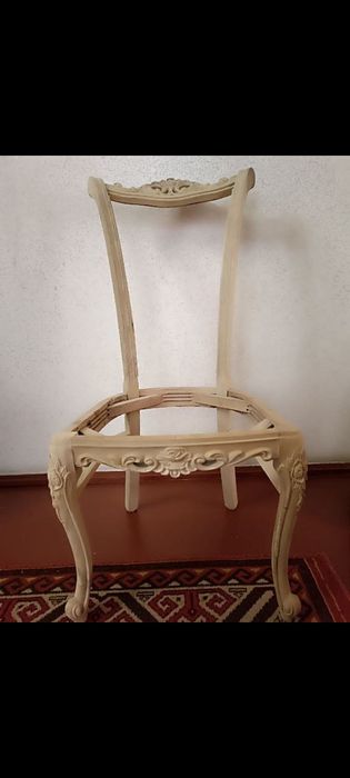 Продается стулъя из чинара