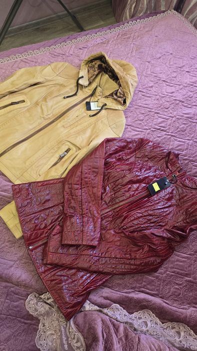 Куртки натуральная кожа.Новые