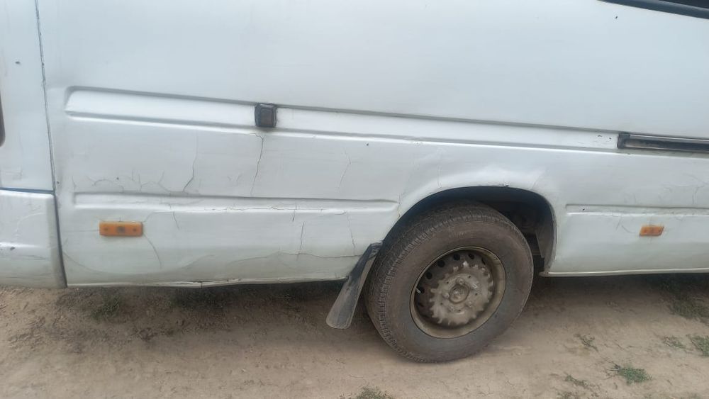 Спринтер 2001 г/п,мотор 2/9