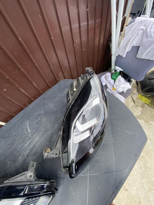 Far stanga /drepta ford puma halogen led
