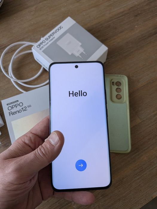 Telefon Oppo Reno 12 5G, garanție ,12Gb, 256Gb