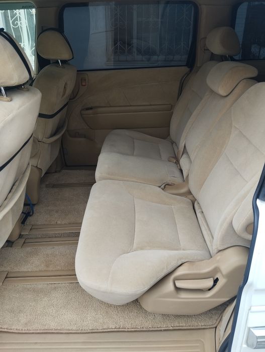 Продам Honda Elysion