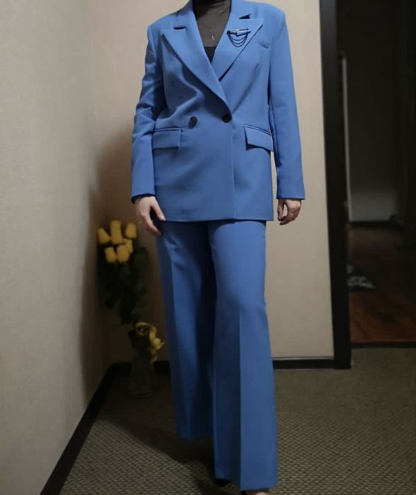 Женский деловой костюм