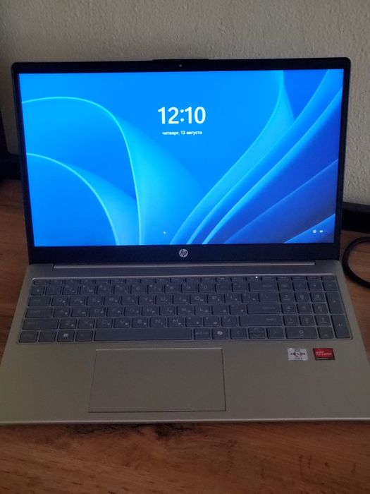 Ноутбук hp пости новый