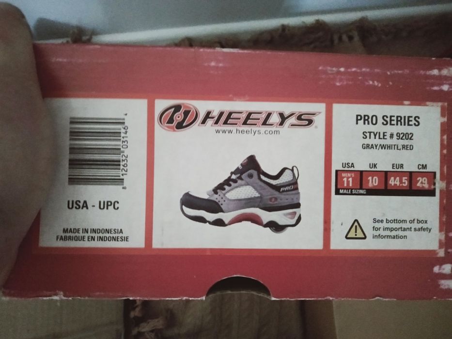 HEELYS кроссовки