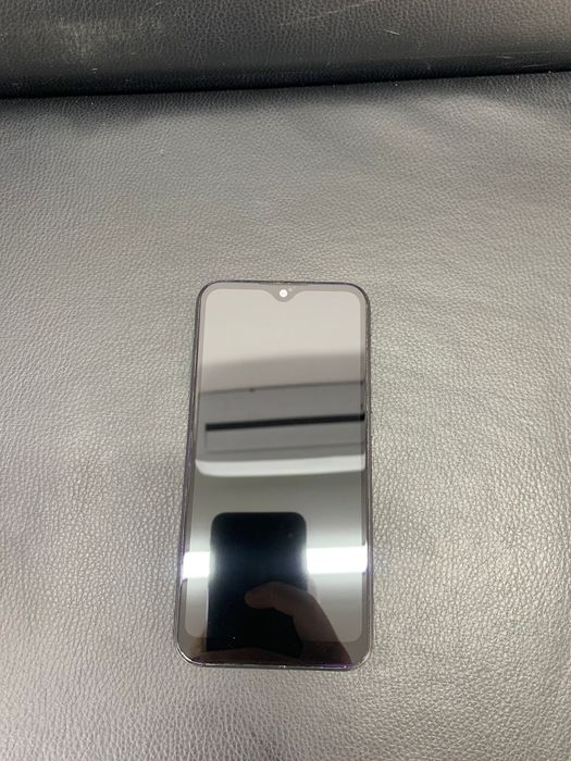 Самсунг а01 в  отличном состоянии