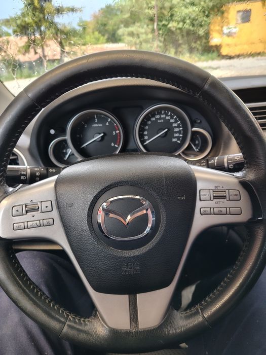 Mazda 6 an 2008 motor2.0 diesel
