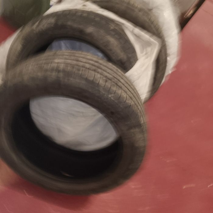 Продам шины летний балон R17/50/225