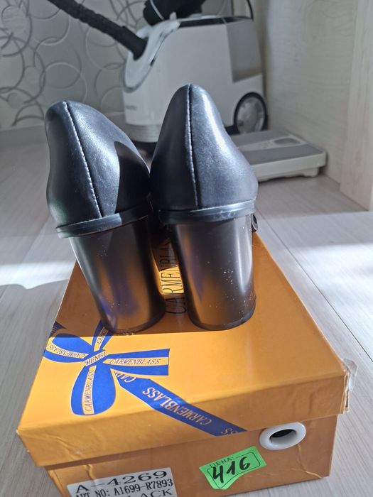 Женский туфли кожанный