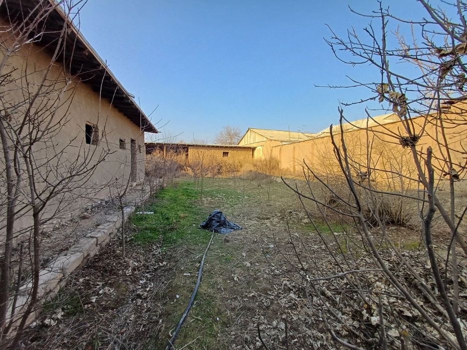 Уй сотилади Бешкент шахрида