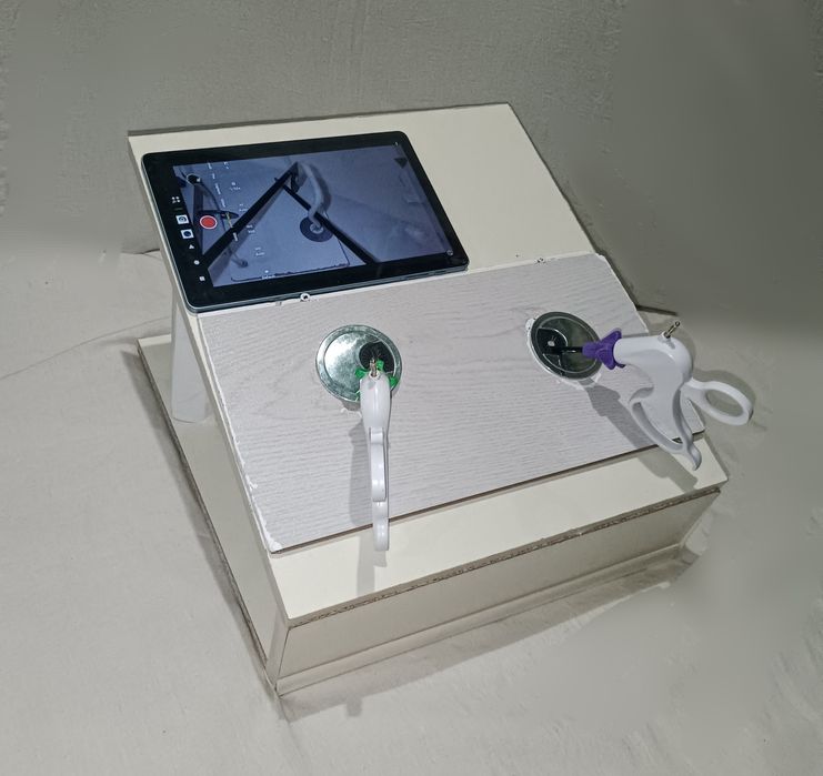 Laparoscopy training box