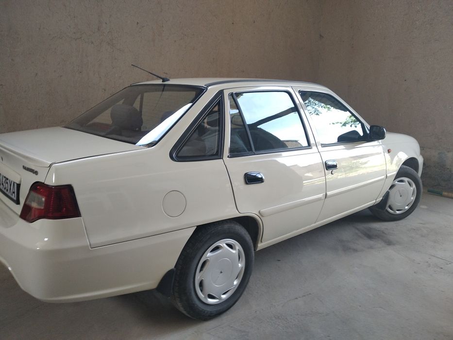 Нексия 2 сотилади