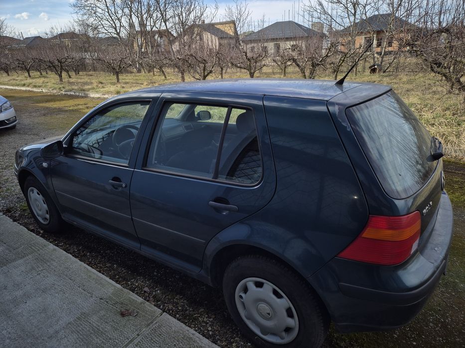 Golf 4 benzina an fabricatie 2003
