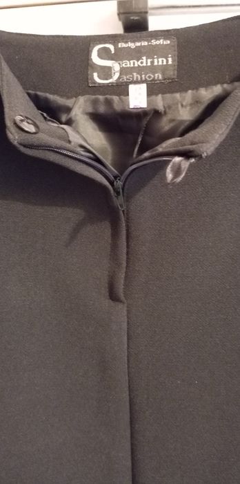 Дамска черна пола от стреч