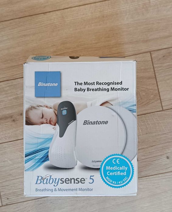 Монитор за следене на дишането при бебе