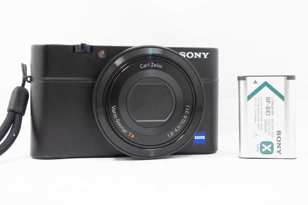 Sony DSC-RX100  compactă premium cu senzor mare 1 inch, stare excelent