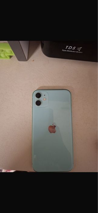 Iphone 11 verde