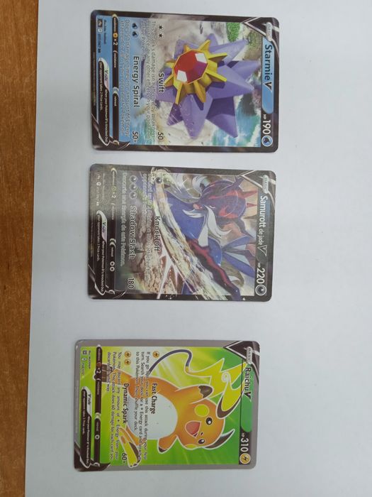 Pokemon карты в идеал состояние