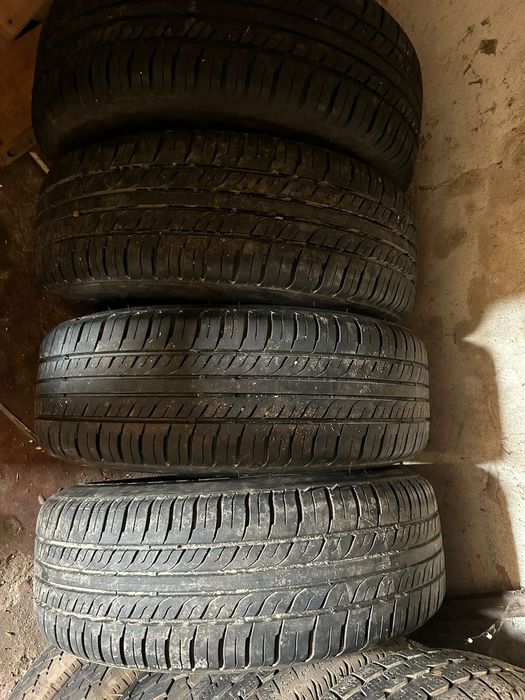 Продам комплект шины с дисками