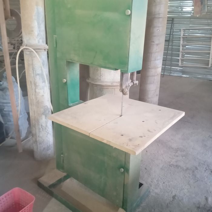 Продаю или в аренду столярный цех (оборудование и материал)