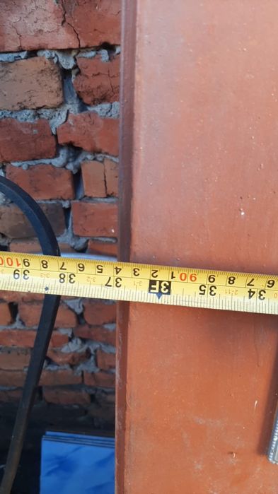 Дверь железная .