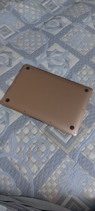 Продам MacBook Air