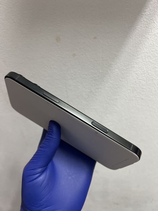 Iphone 16 Pro Max 256gb bat 100% ca nou..