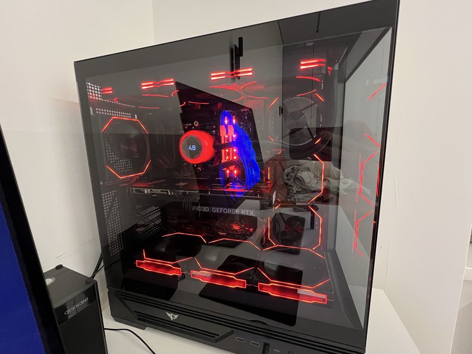 Игровой ПК Ryzen 7 9700X/RTX 5080/ 32GB/ 2TB SSD pci-e 4/ гарантия