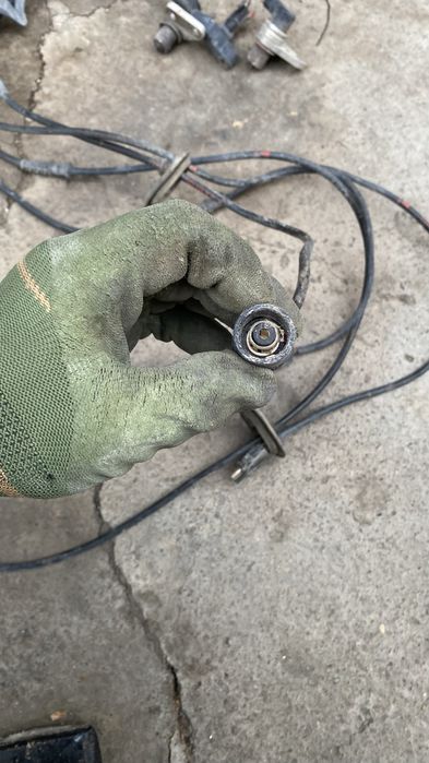 Абс датчик мерседес 124 передний