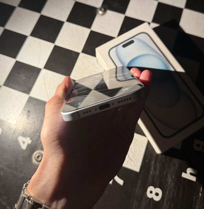Продам Iphone 15 256gb 82 АКБ
