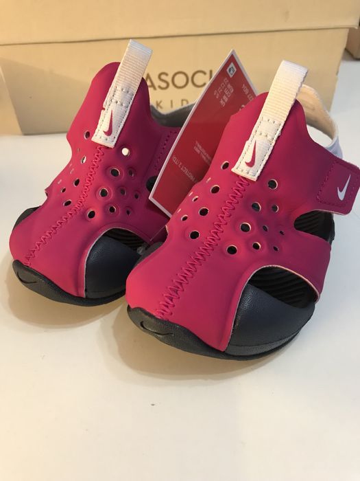 Детски обувки.    .