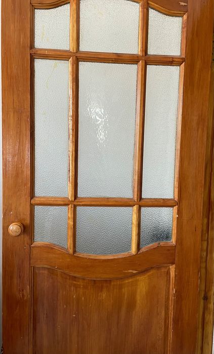 Деревянные двери