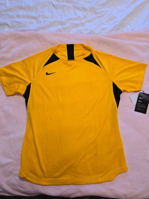 Nike тениска, размер L,закупена в Америка, нова