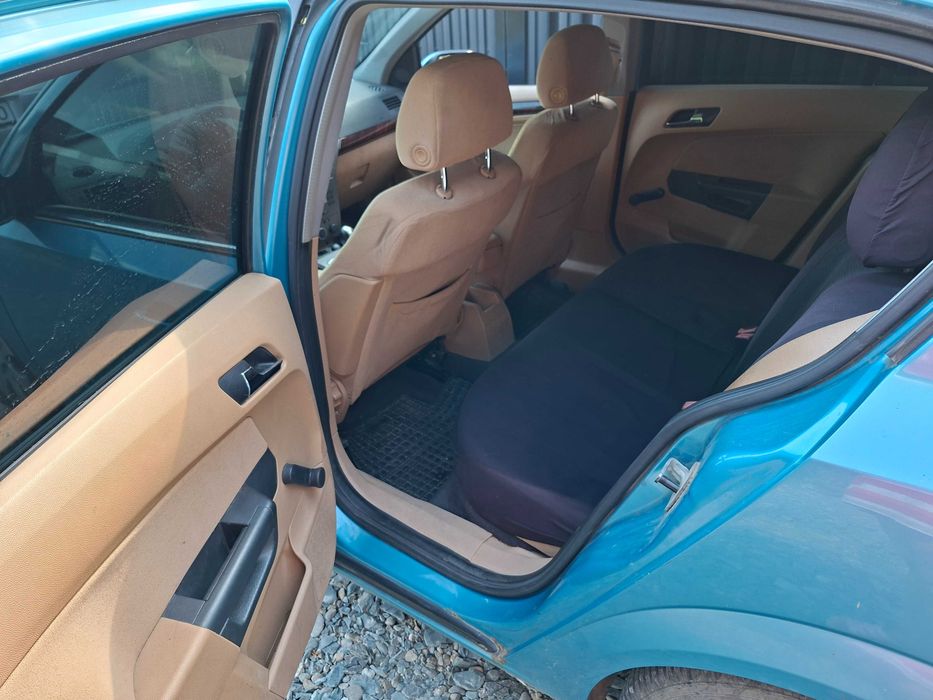 Vând Opel Astra H Hatchback | Semiautomată (Easytronic) |
