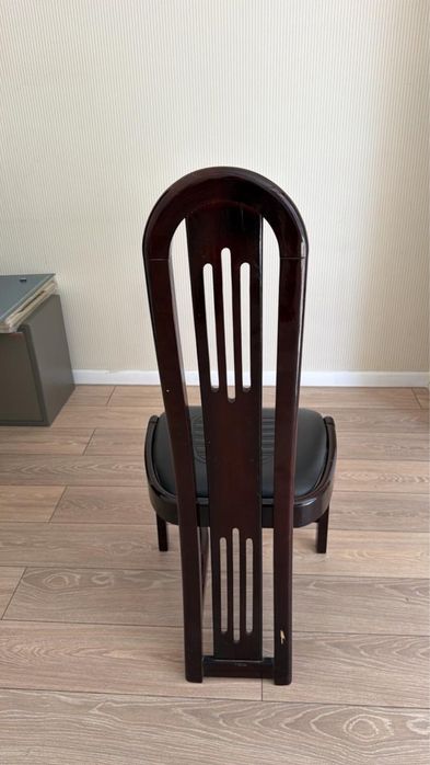 Стол со стульями Италия