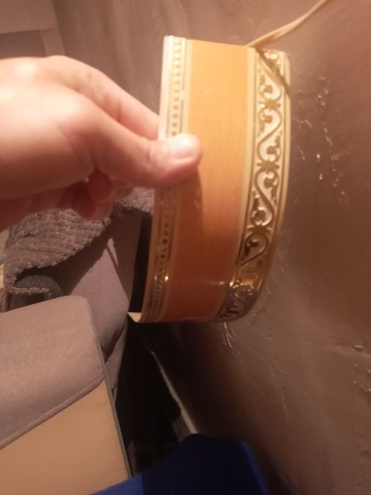 Карнизы для занавесок и штор