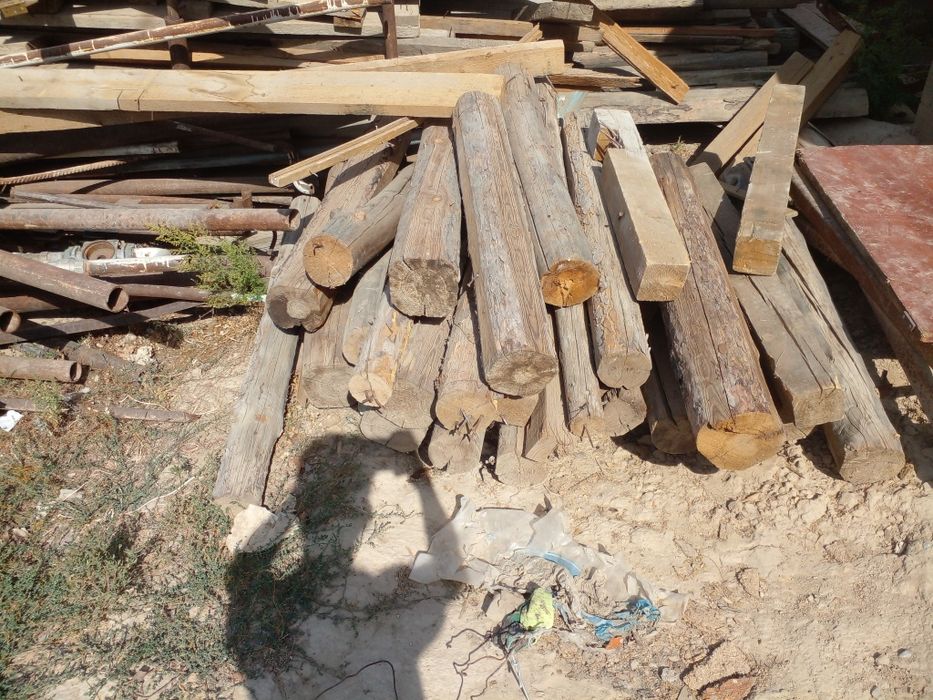 Окна двери и балка реика