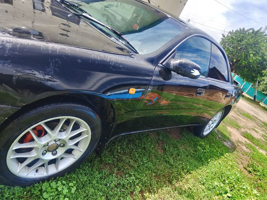Продам Toyota Karina ed