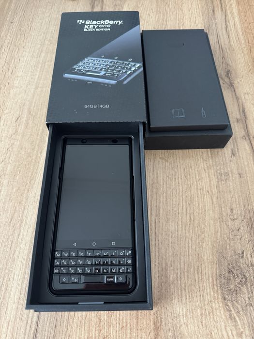 Blackberry keyone black edition