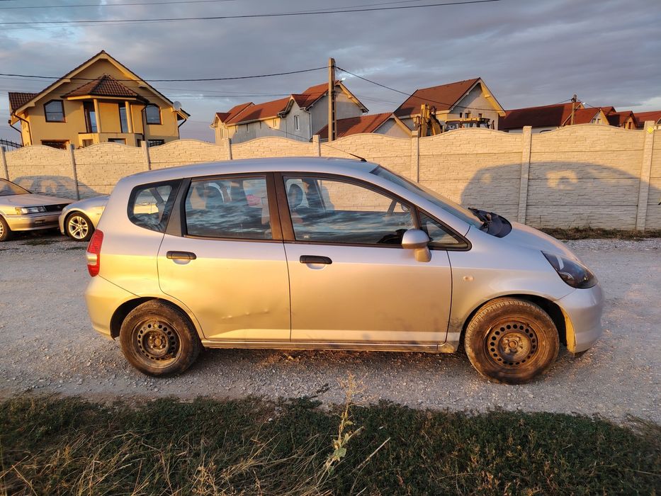 Honda Jazz 2004 1.4 8 bujii