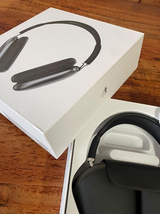 Apple airpods max