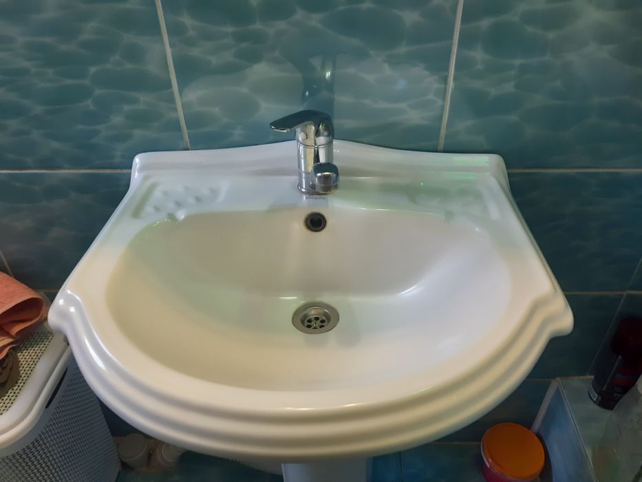 Продам раковину тюльпан