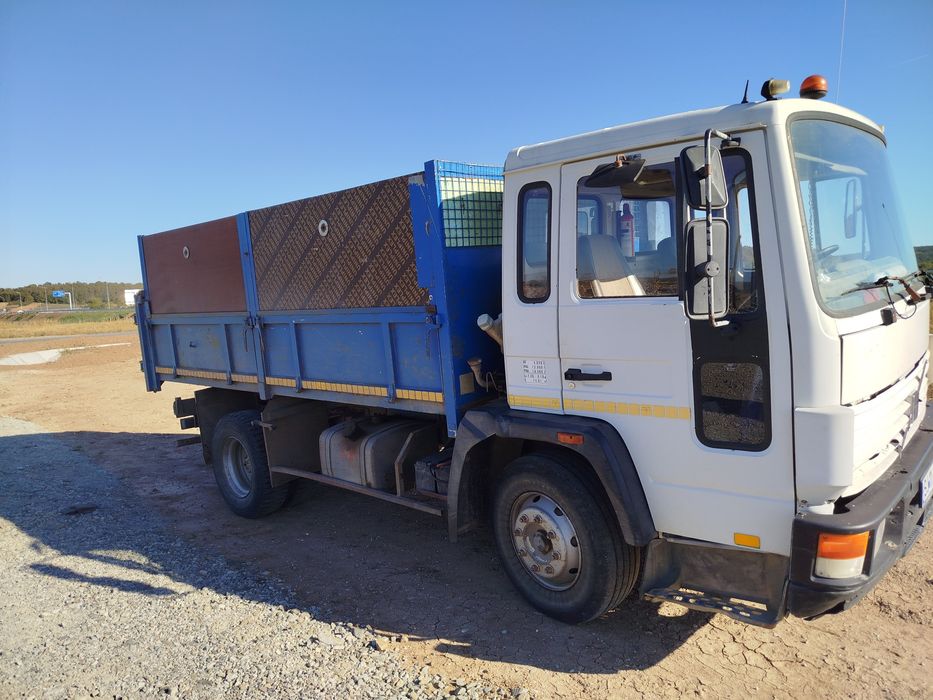 Vând camion Volvo FL6
