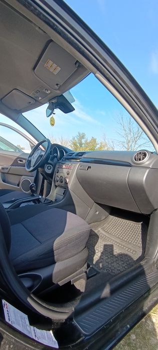 Mazda 3 Hatchback / Мазда 3